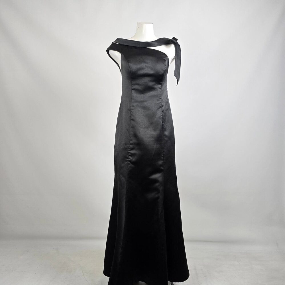 Light In The Box Black One Shoulder Bow Detail Long Gown Size S